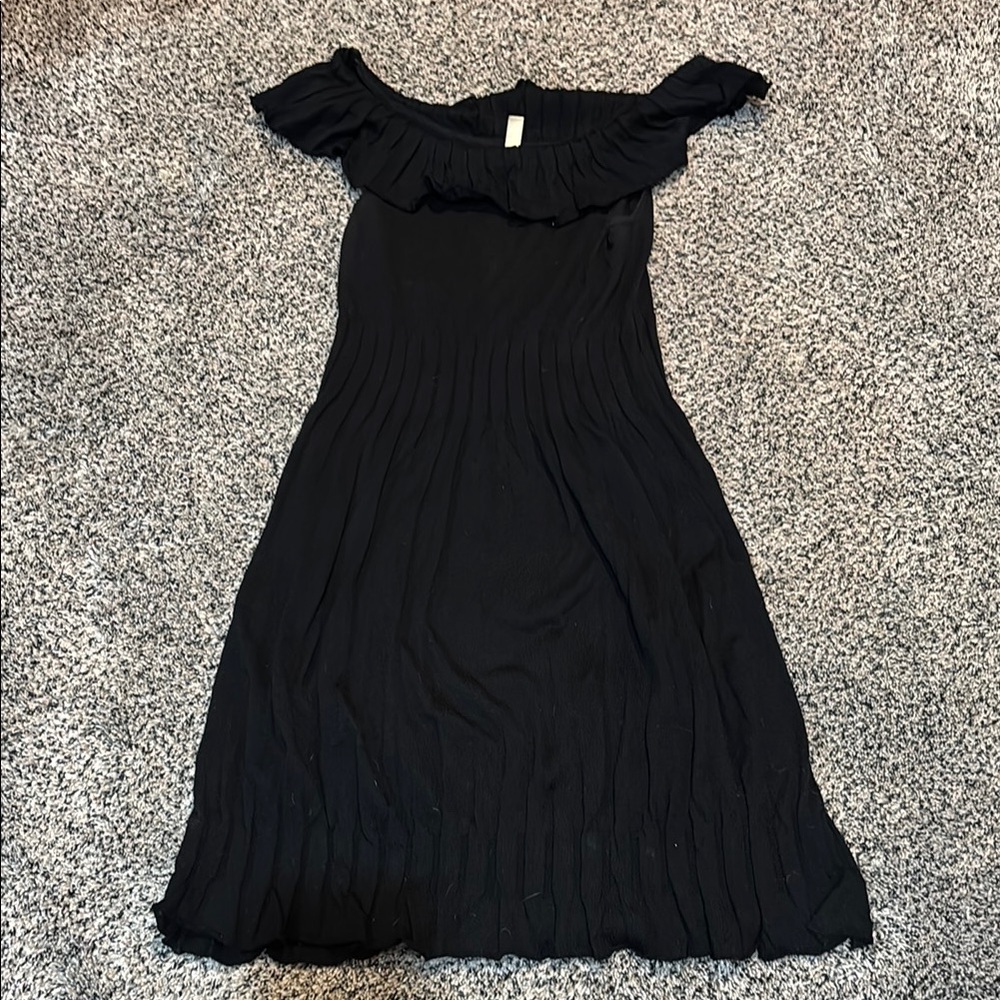 Elegant Black Off-Shoulder Dress